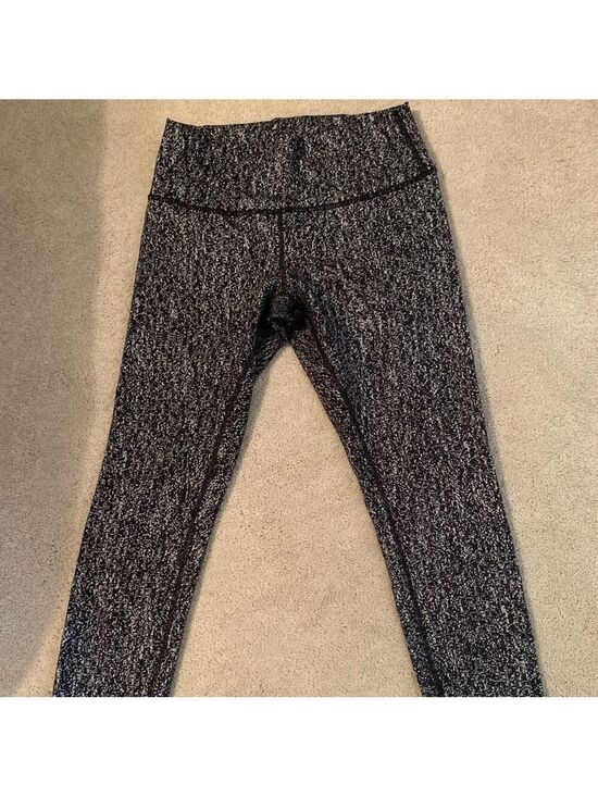 lululemon athletica Pants - Lululemon Black & White Textured Wunder Unders